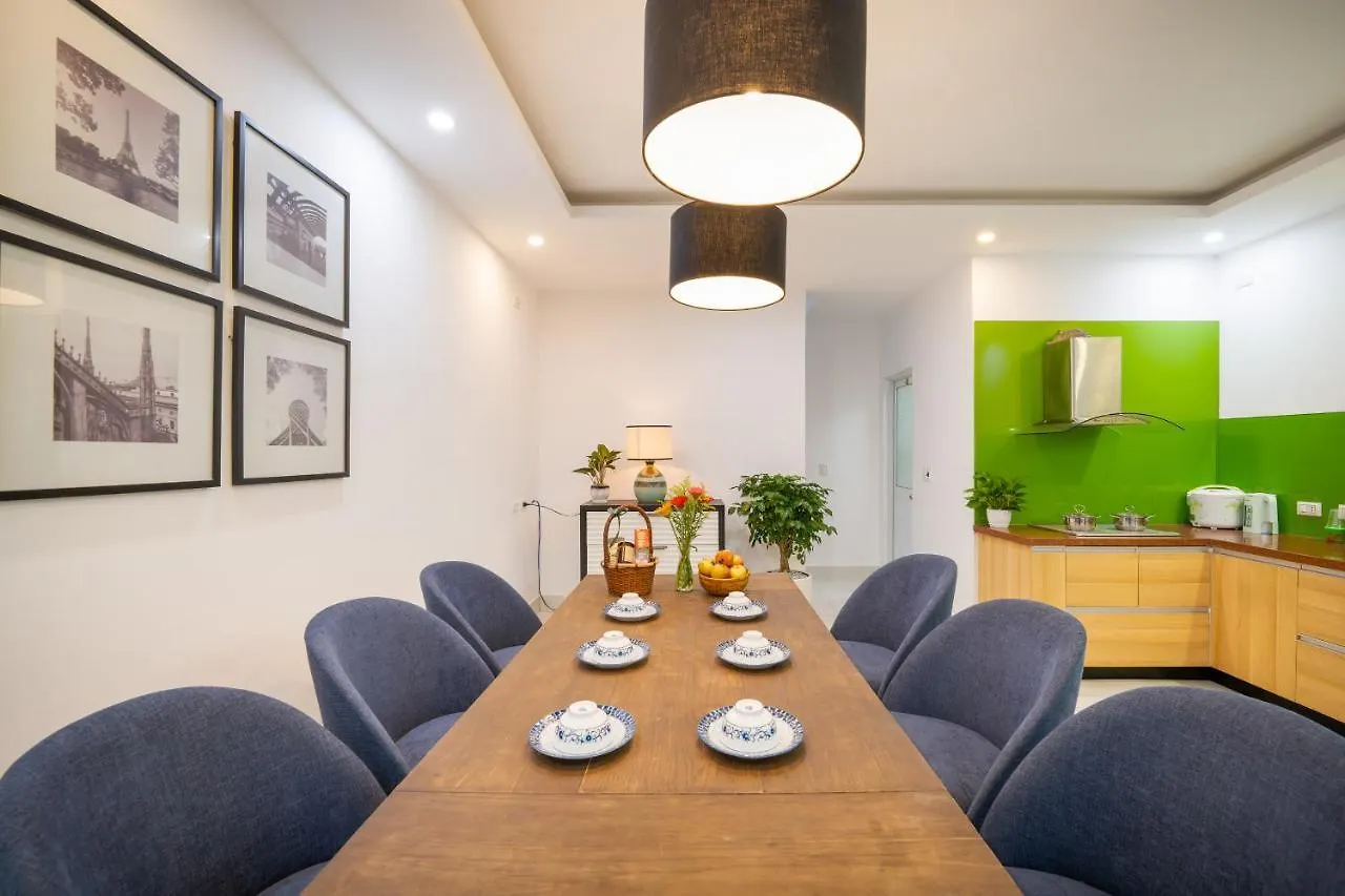 Sky House-Villa 4Br-My Khe Beach -An Thuong Walking Street Da Nang Apartment